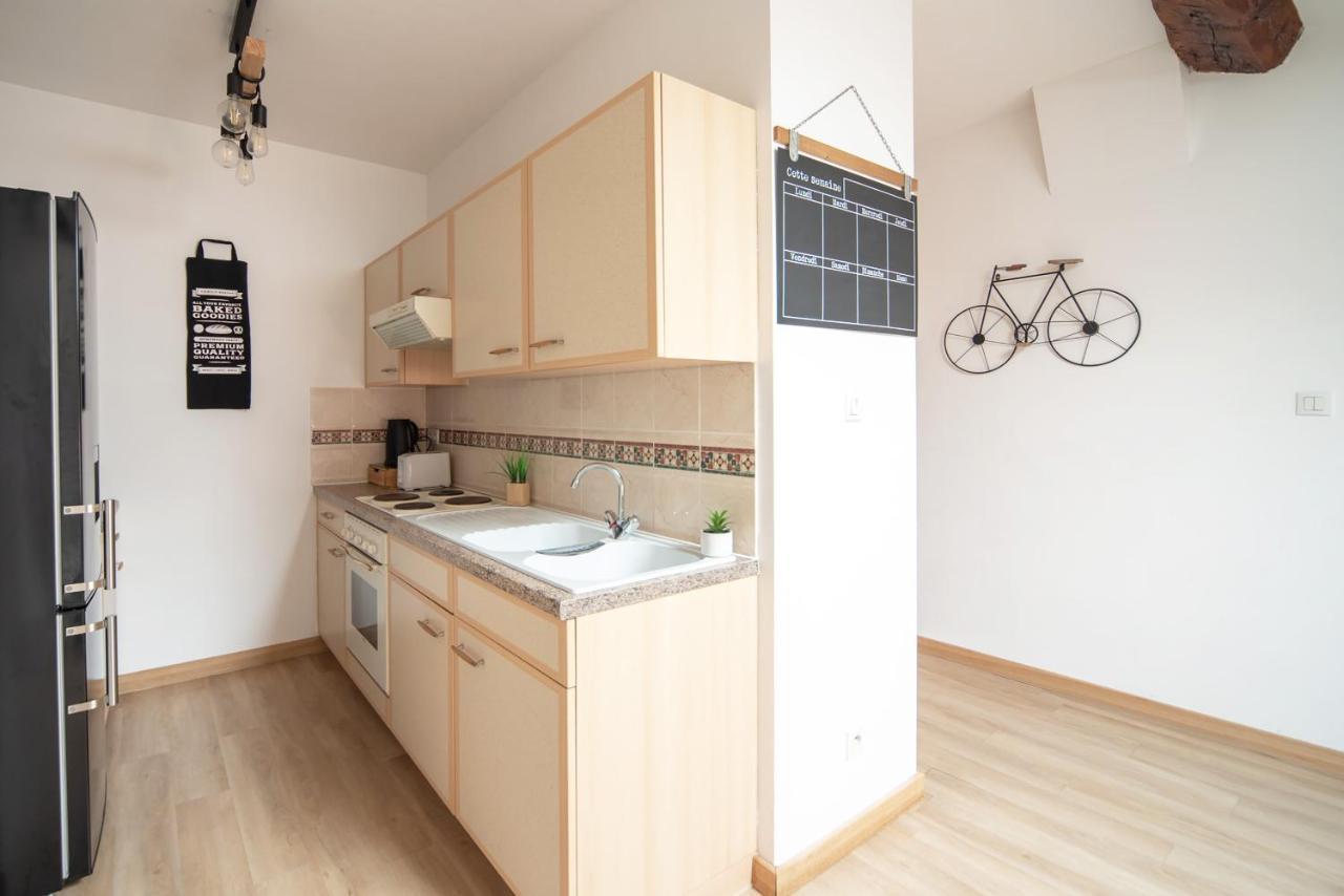 Appartement Cosy Et Moderne En Plein Coeur Du Centre Ville Mâcon Exterior photo
